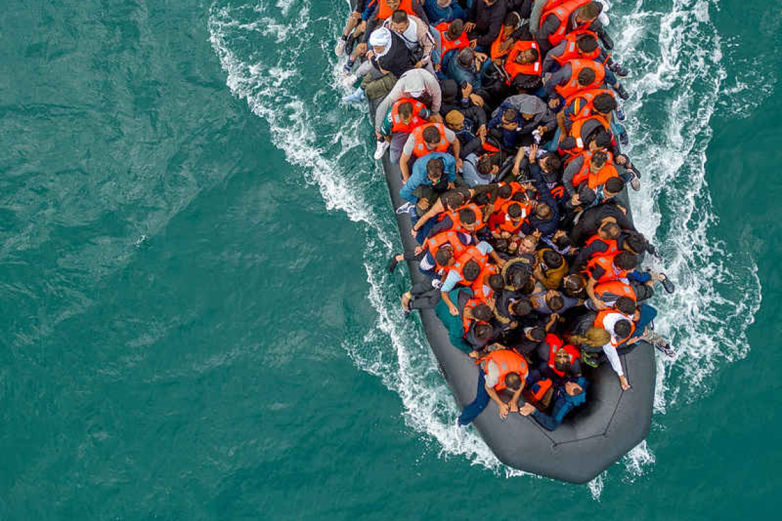 Britain to start implementing migrant  returns deal with France within days